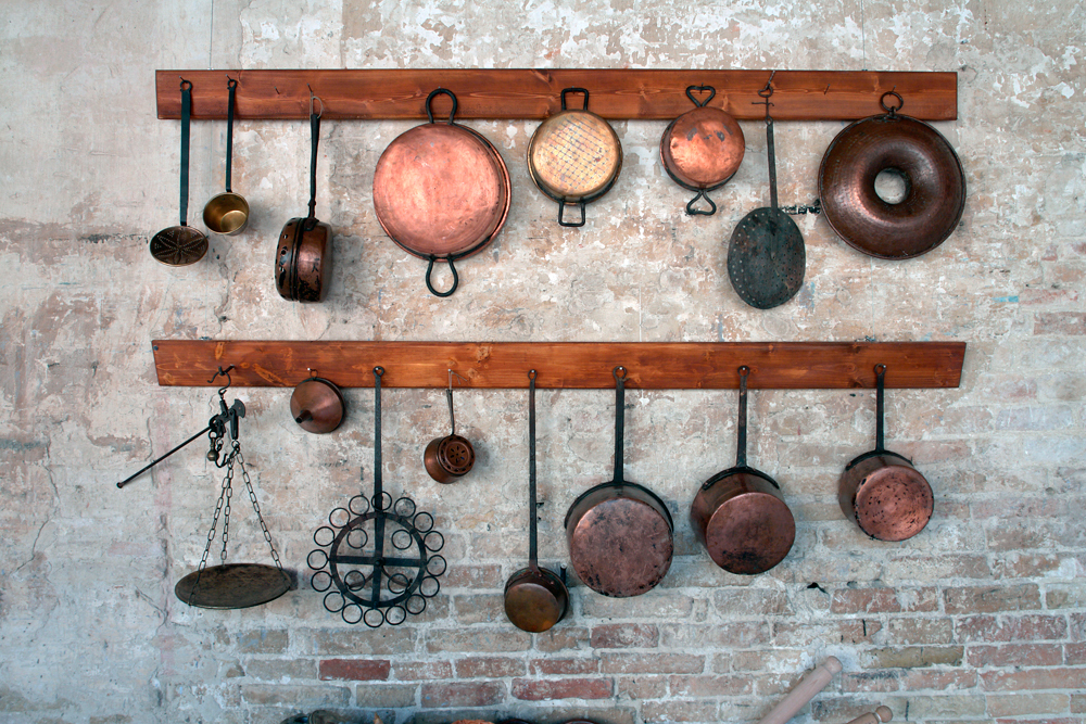 Dalla carta al digitale: nuove forme di accesso alla memoria - Copertina